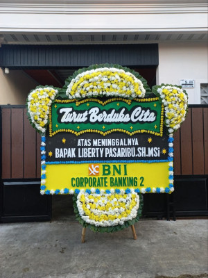 Papan Bunga Duka di Labuan Amas Selatan